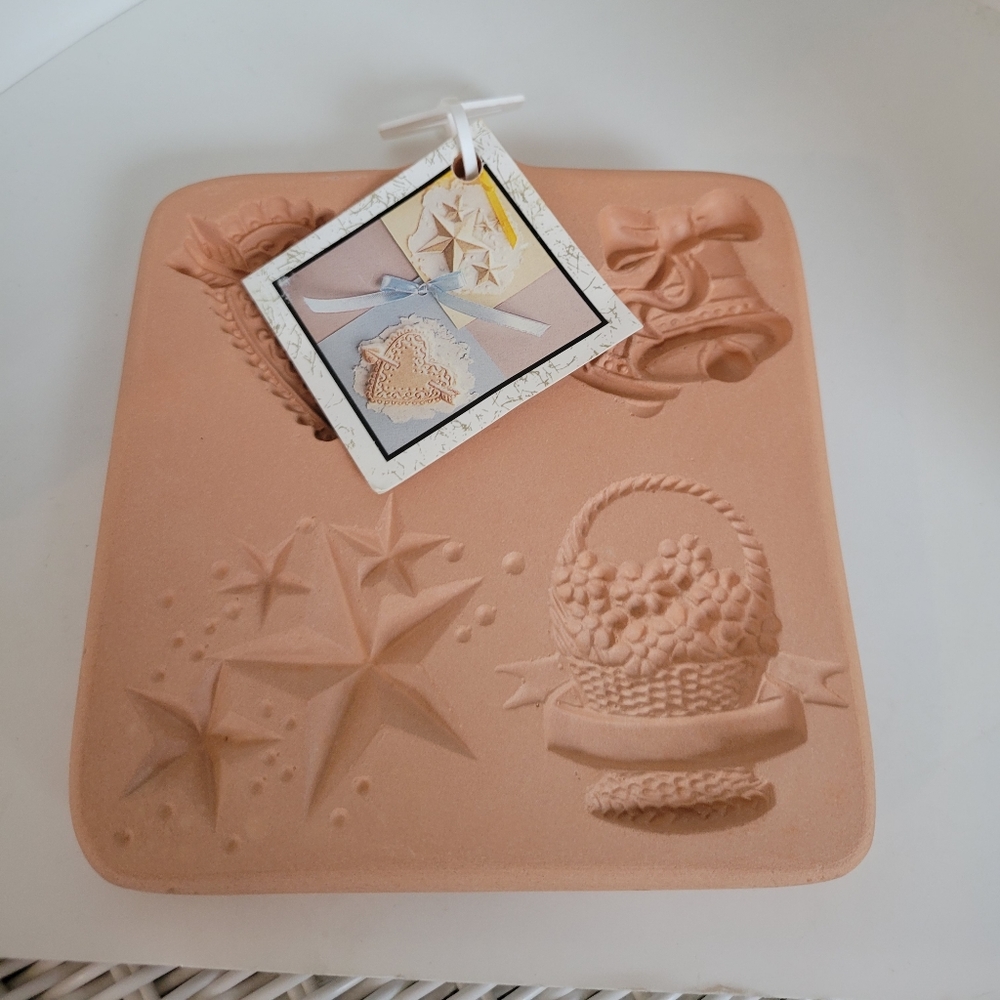 AMACO COTTON PRESS CERAMIC PAPER CRAFT MOLD -